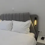 Phoenix Luxury Lejlighed