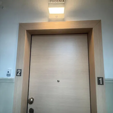 Phoenix Luxury Saloniki