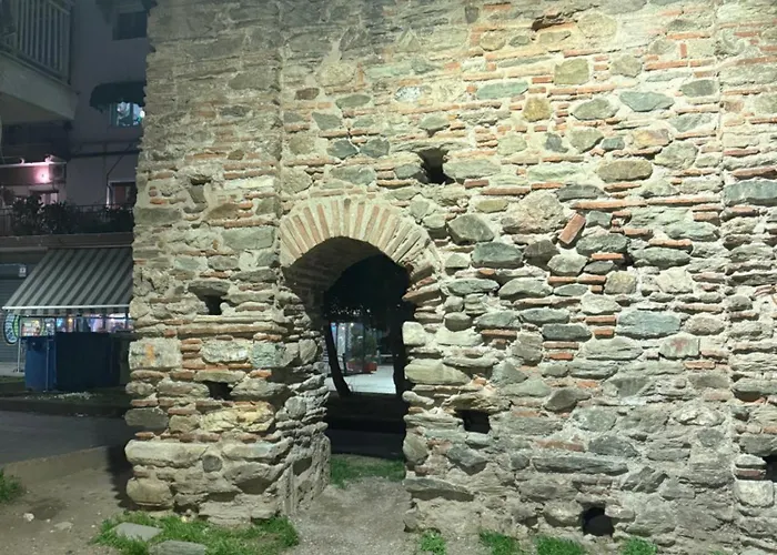 Phoenix Luxury * סלוניקי